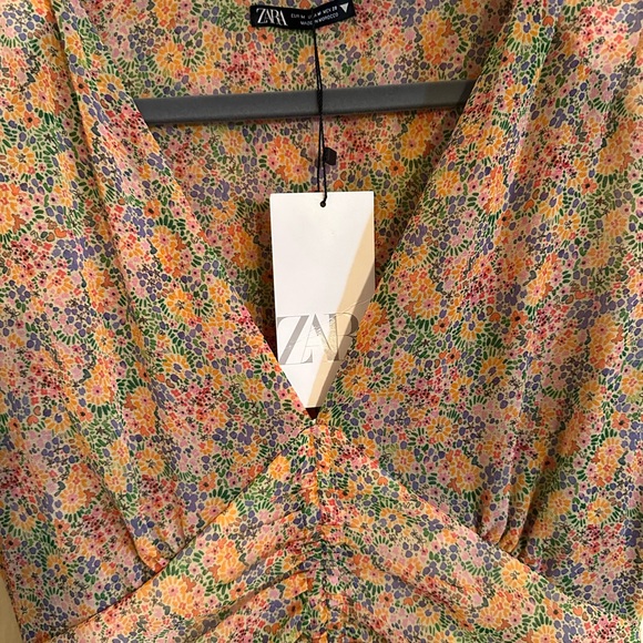 Zara floral print V-neck sleeveless draped dress - Picture 4 of 8